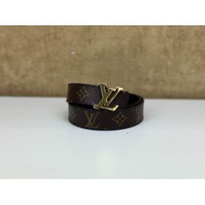 LOUIS VUITTON M9453 INITIALES 30MM REVERSIBLE BELT